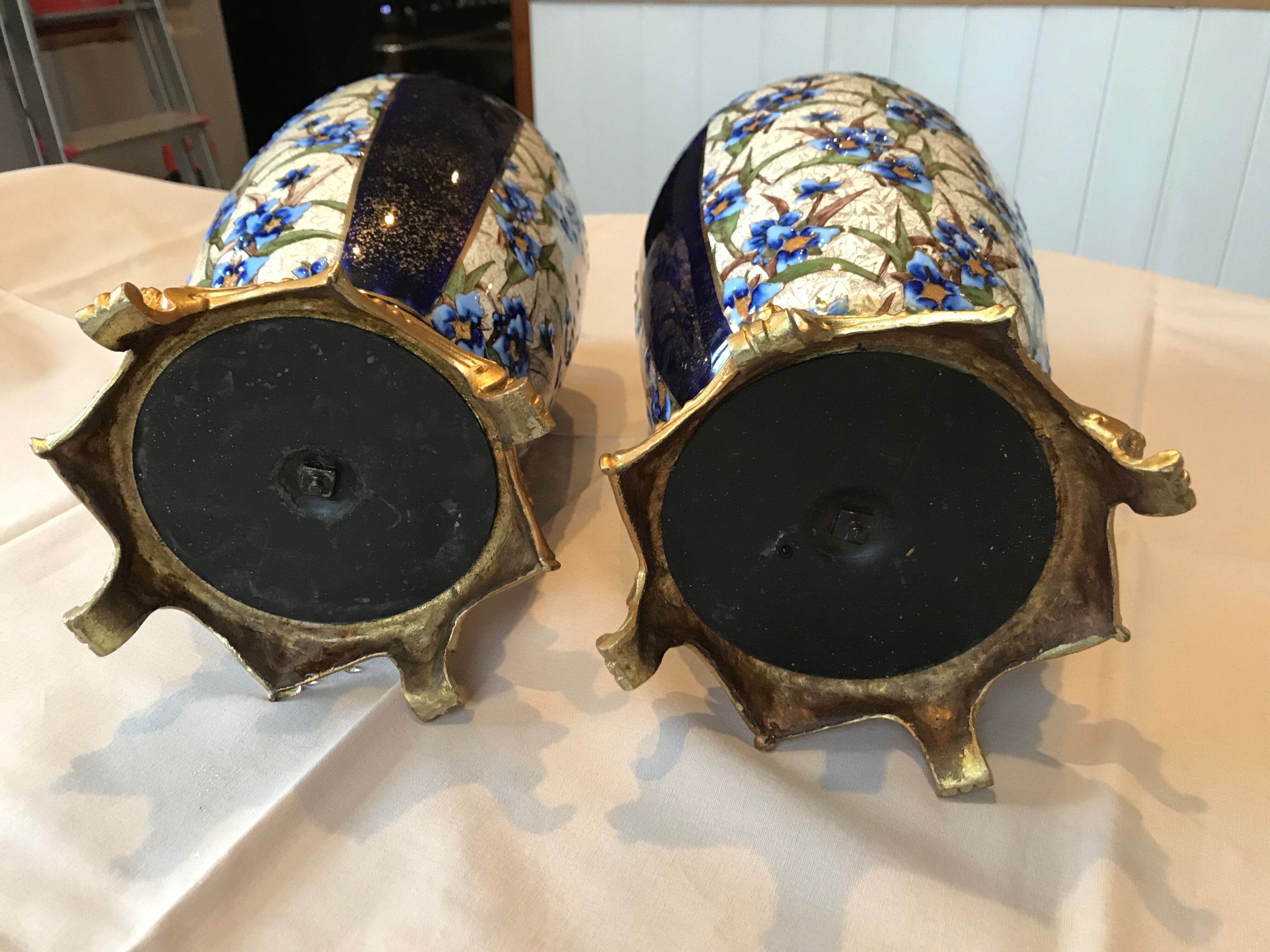 Pair of vases in 19th century fïence