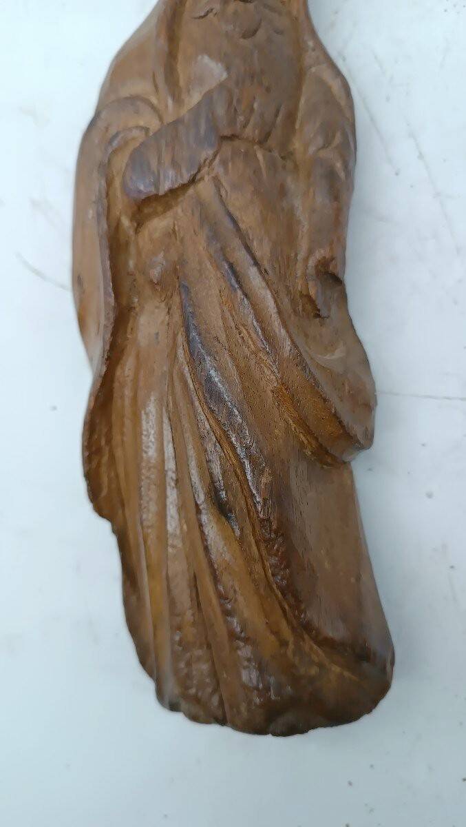 Antique small wooden sculpture of a Madonna from the 18th century
