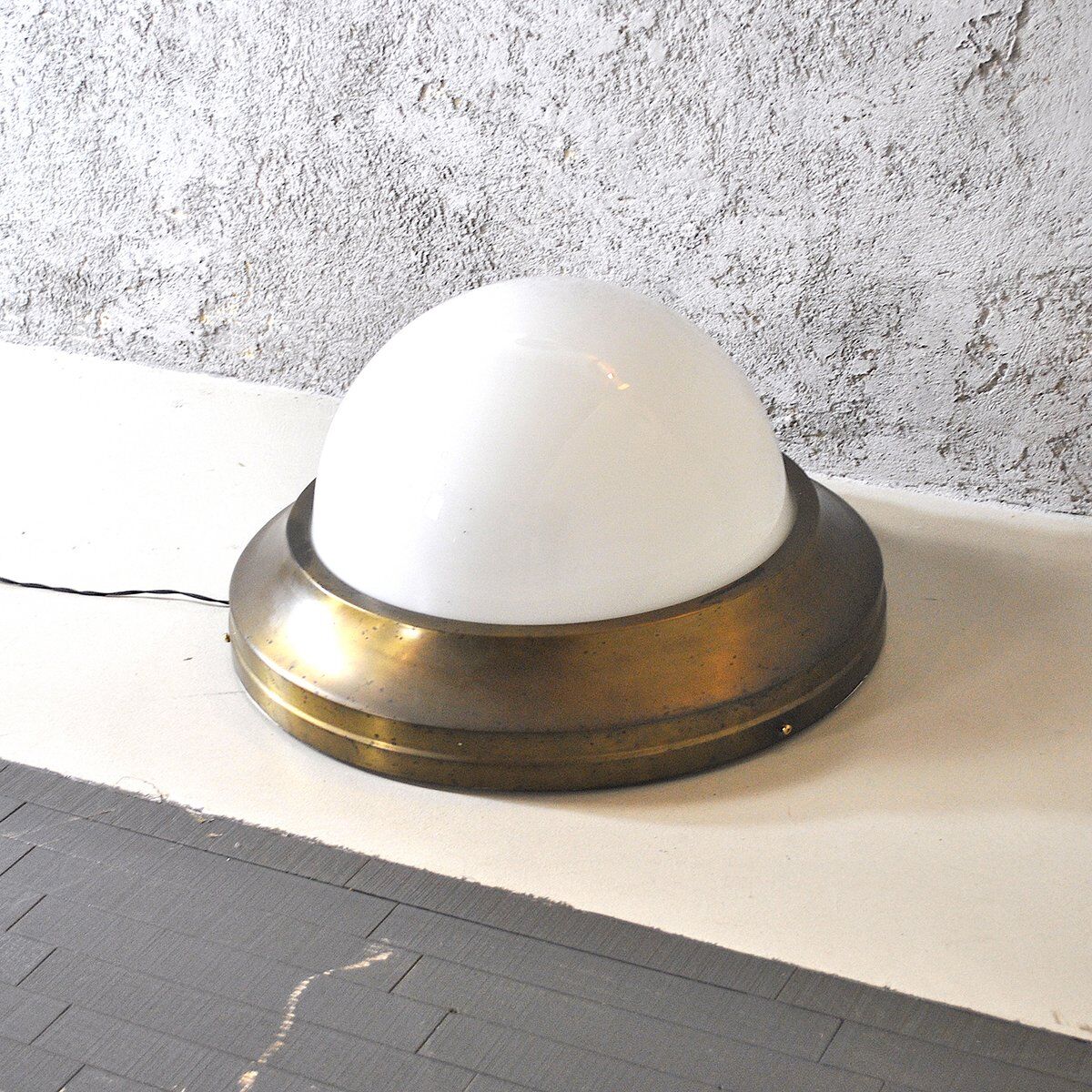 Wall lamp in the style of Pier Luigi Caccia Dominioni, 1960s.