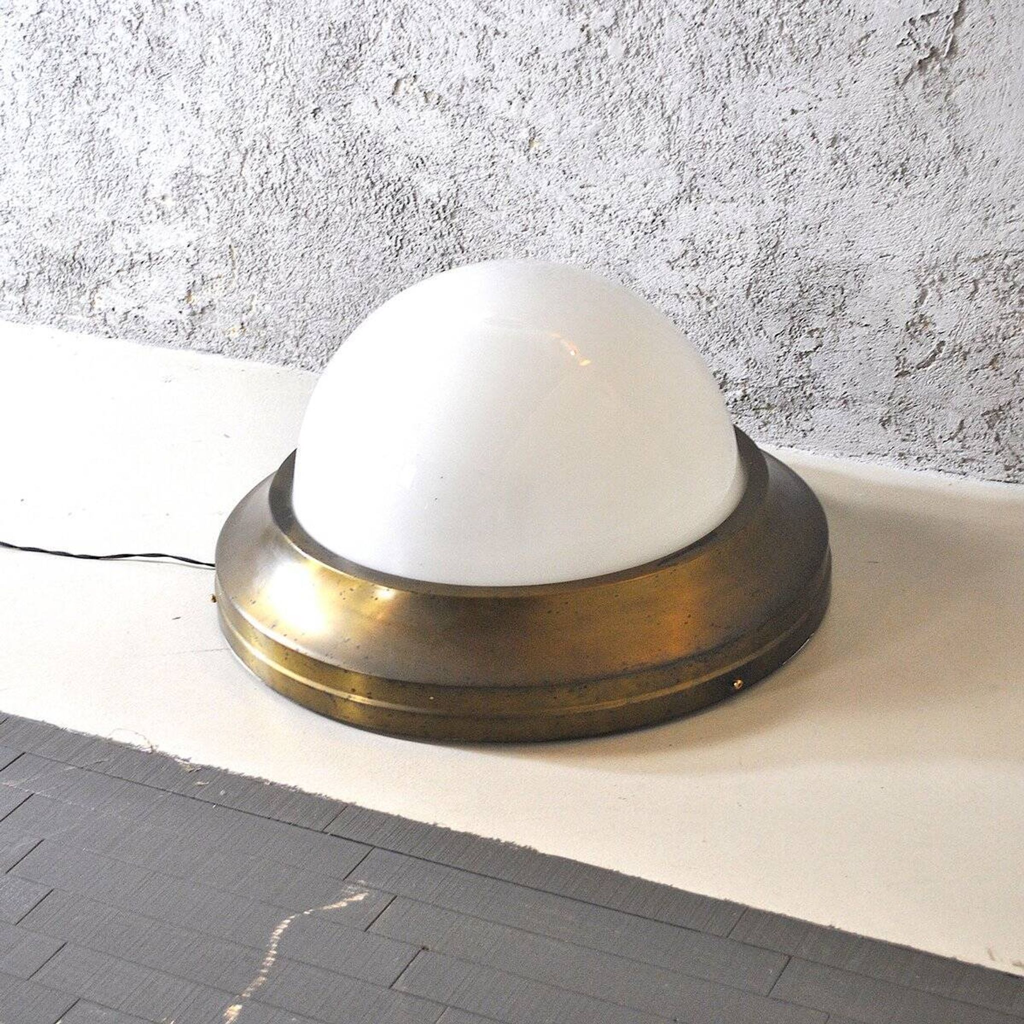 Wall lamp in the style of Pier Luigi Caccia Dominioni, 1960s.