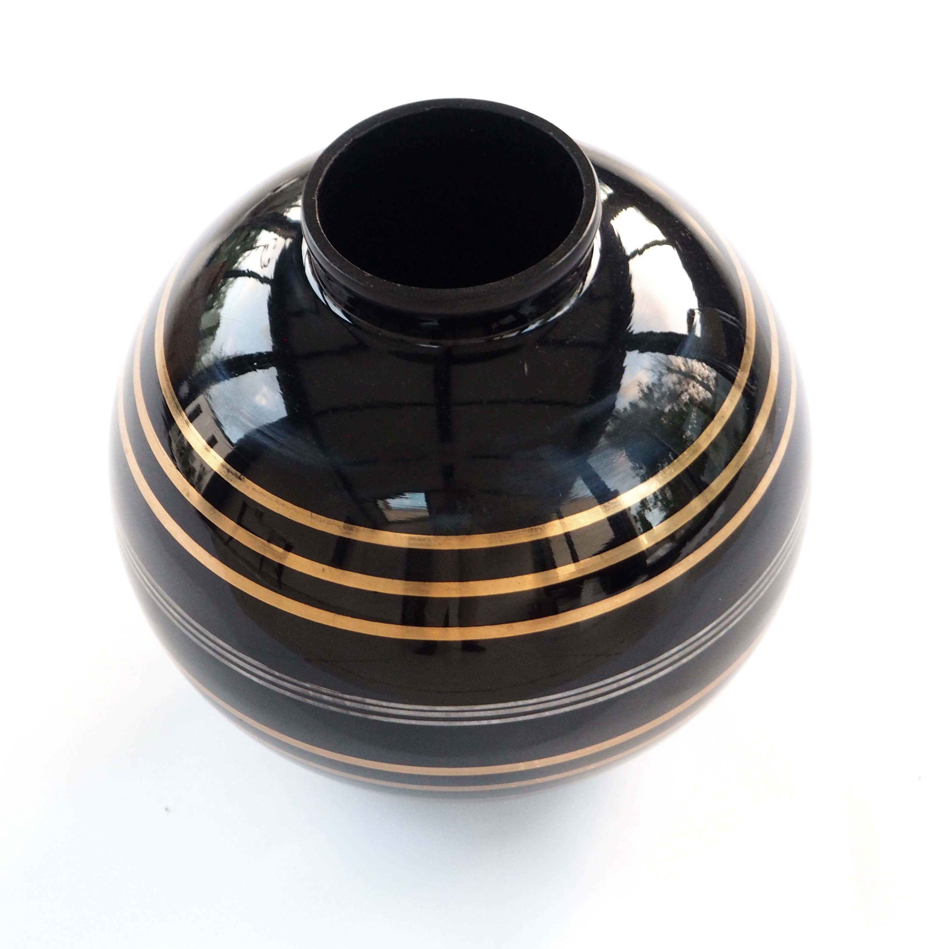 Gold and platinum art deco vase