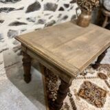 Small wooden coffee table with turned legs