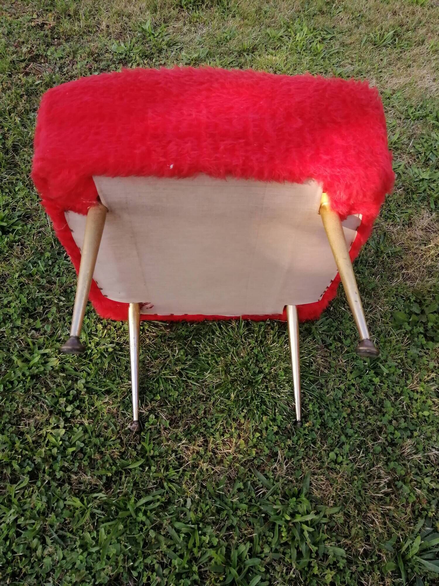 ARMCHAIR AND FOOTREST VINTAGE YEAR 1970 MOUMOUTE COLOR RED