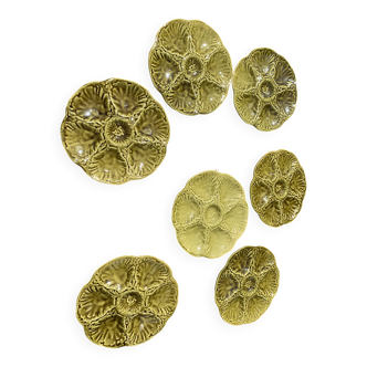 Set of 7 oyster plates