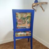 Directory style chair