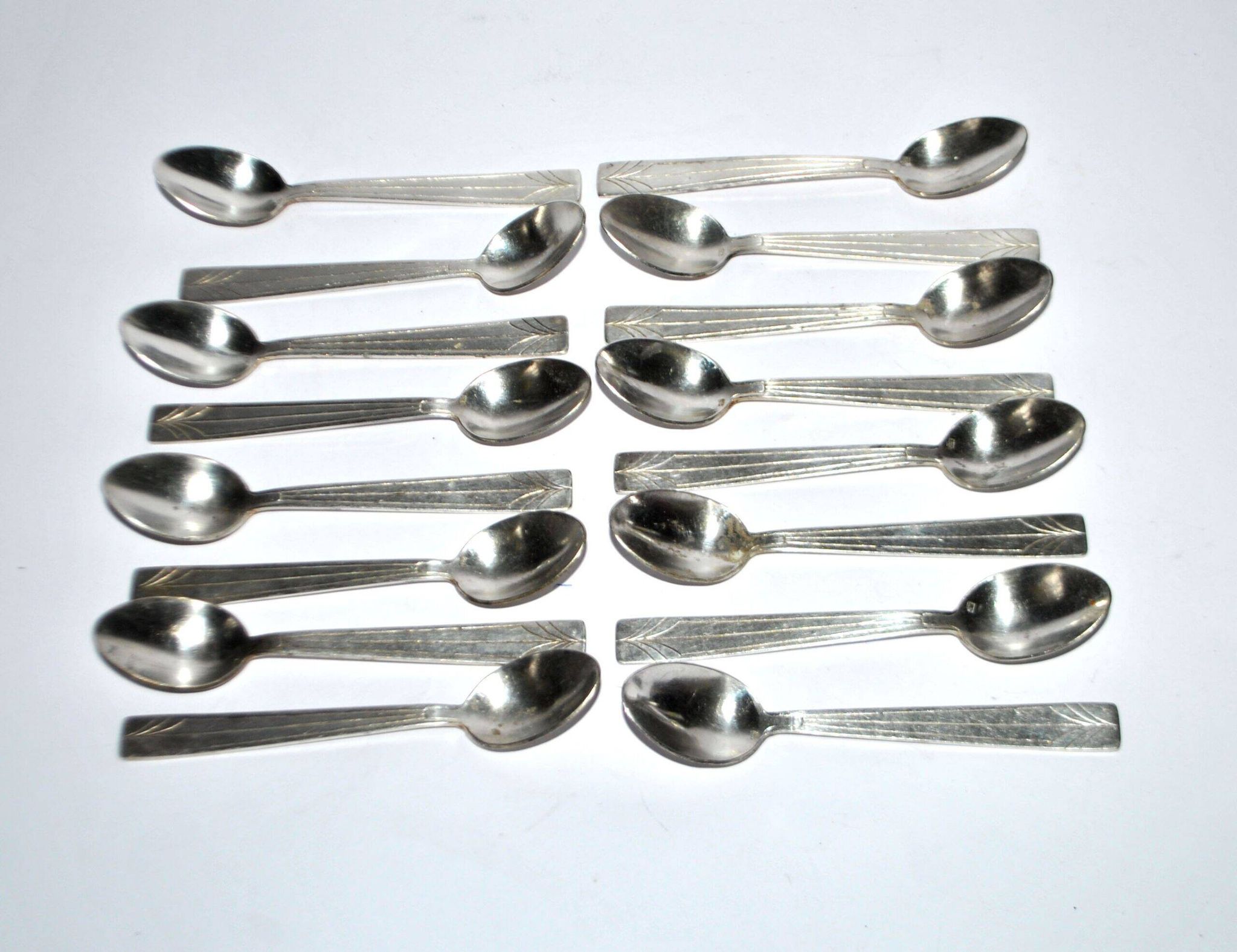 Set of 16 Art Deco silver-plated moka teaspoons 12 cm