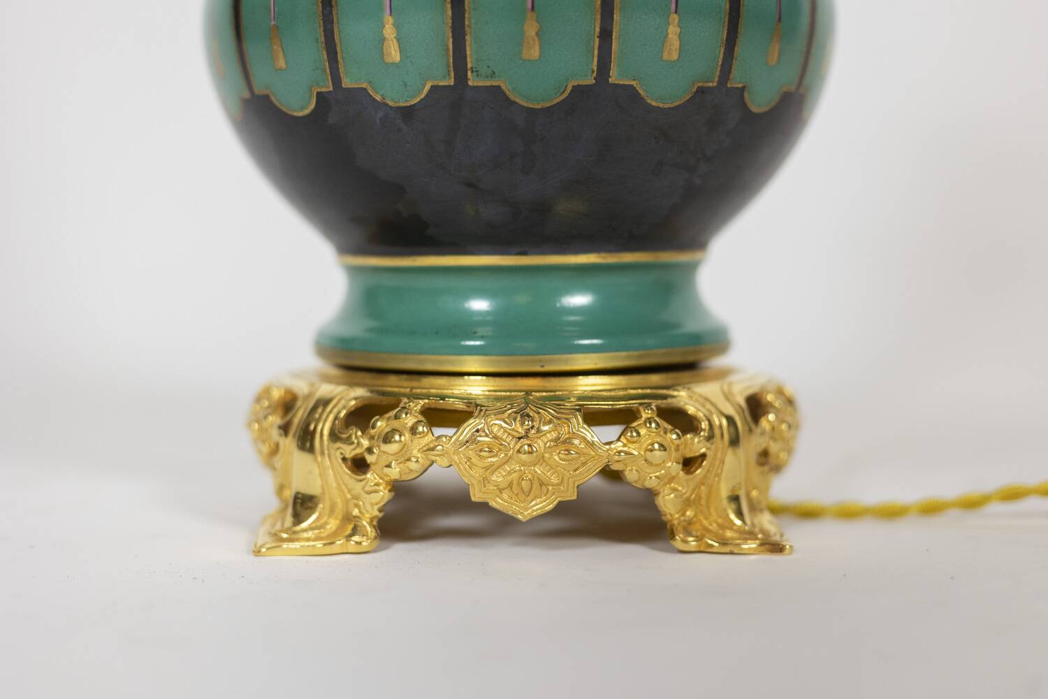 Pair of Paris porcelain and gilt bronze lamps. Circa 1850.