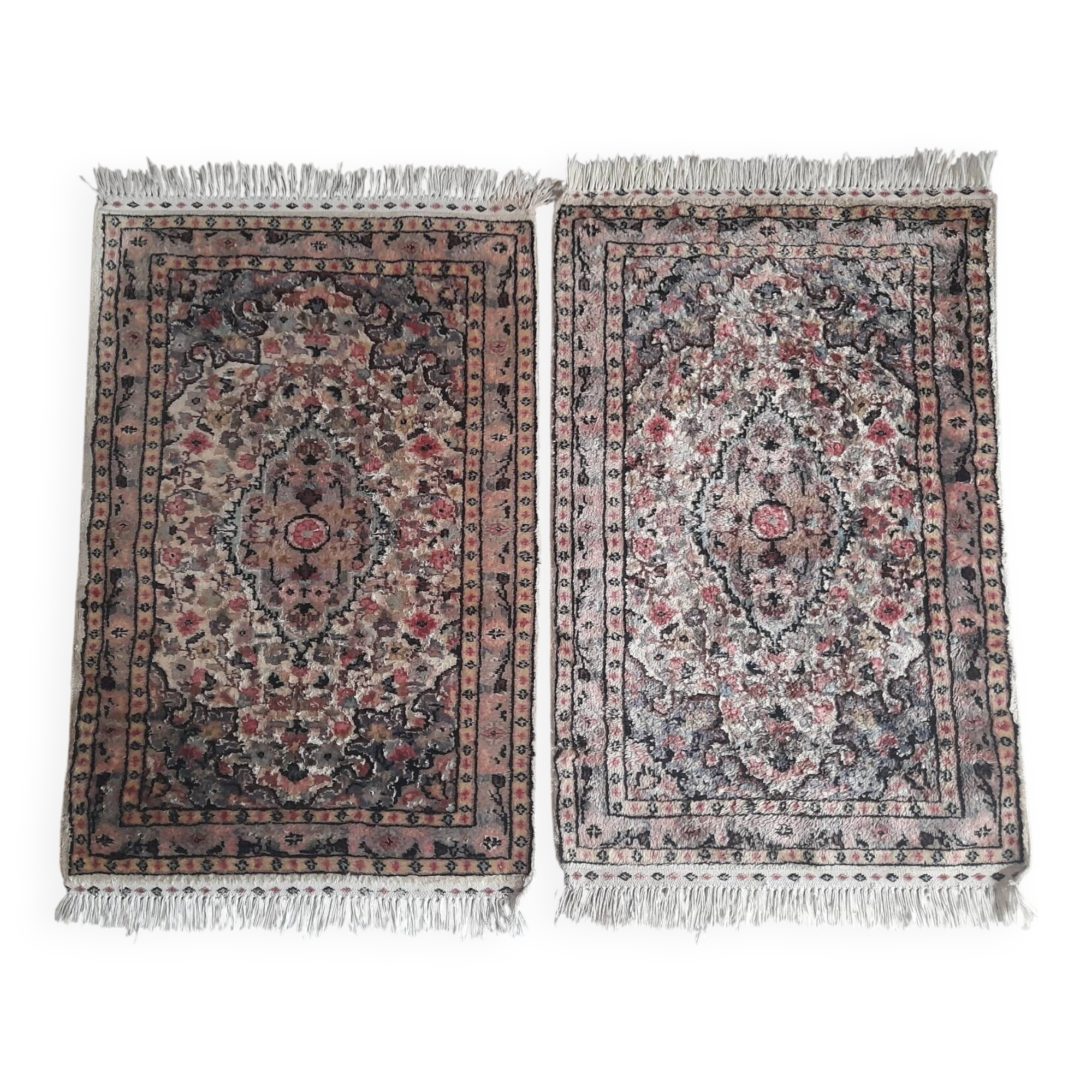 Pair of handmade oriental rugs 98x65cm