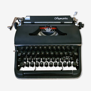 Machine à écrire vintage olympia sm2 (fabriquée en allemagne occidentale)