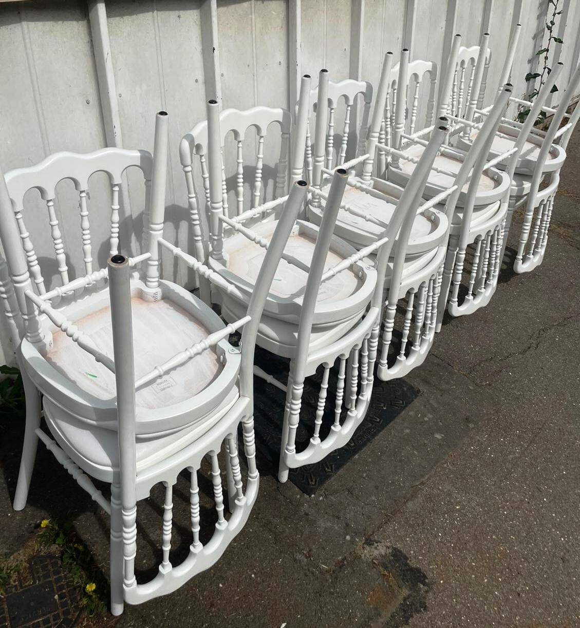 Suite de 10 chaises Napoléon III