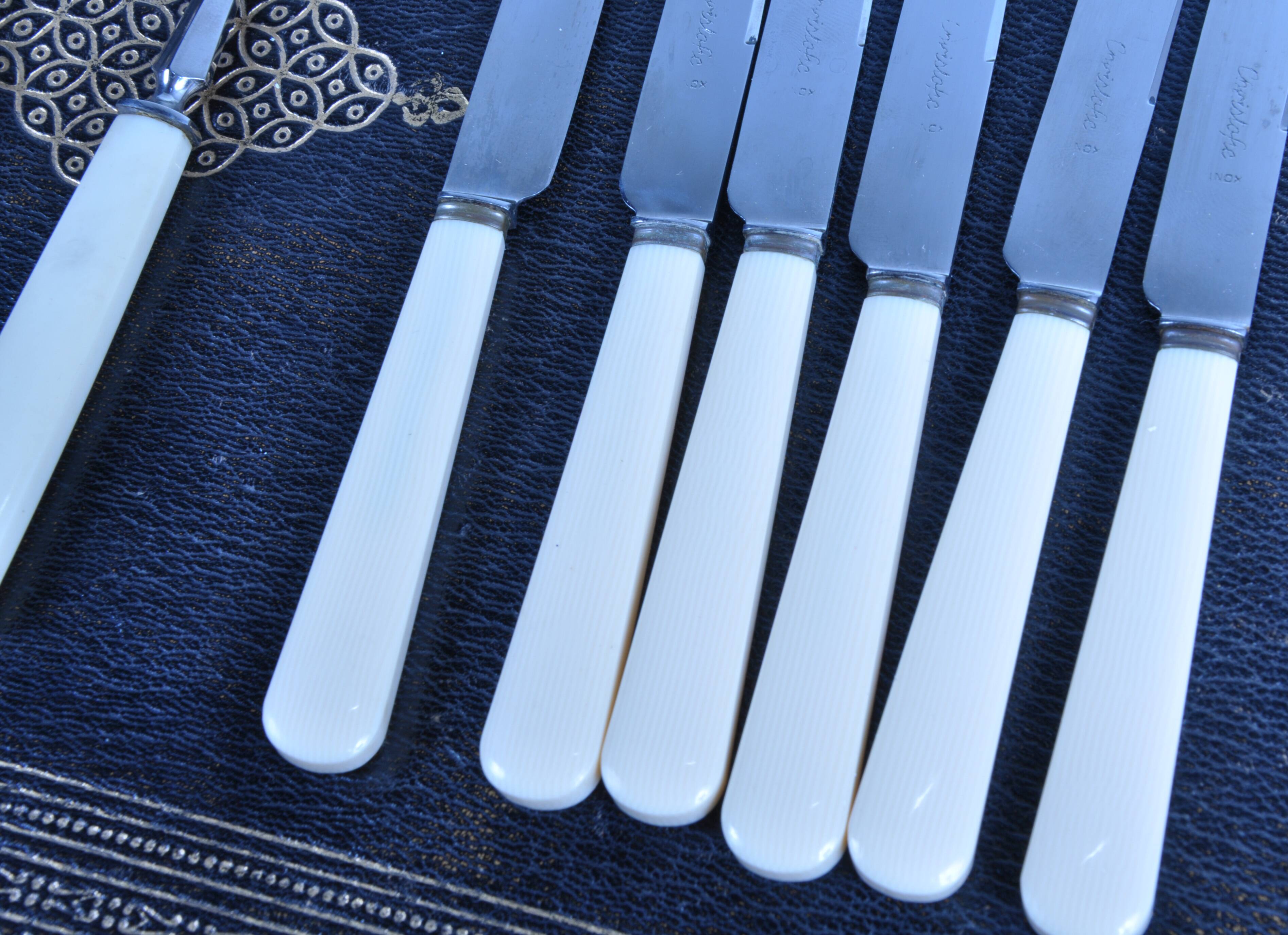 Christofle dessert cutlery, ivory handle, 19th century.