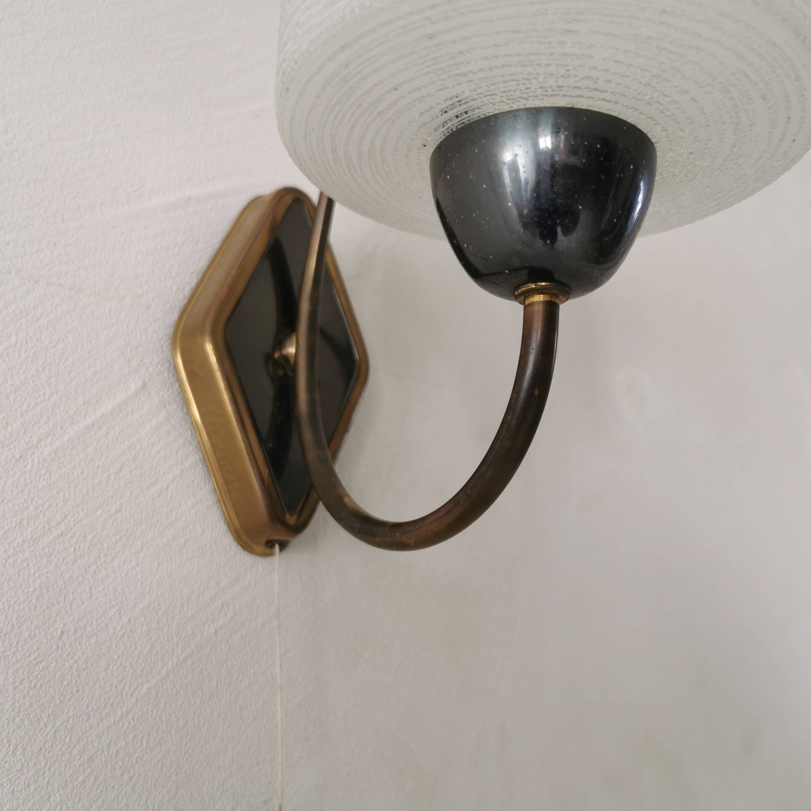 Gold metal wall lamp