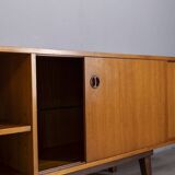 Vintage 1960s Italian-design teak wood sideboard