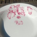 A large serving dish in Saint Amand half-porcelain edmont model