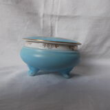 Round box in earthenware