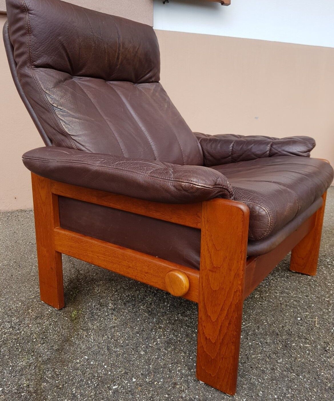 Danish armchair by Svend Skipper