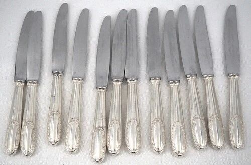 Ercuis Artois, 24 knives, 12 dinner + 12 dessert, cheese in silver-plated metal.
