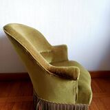 Fauteuil crapaud en velours vert art déco