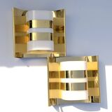 Pair of Hans-Agne Jakobsson V334/1 wall lamps in brass and opaline plastic