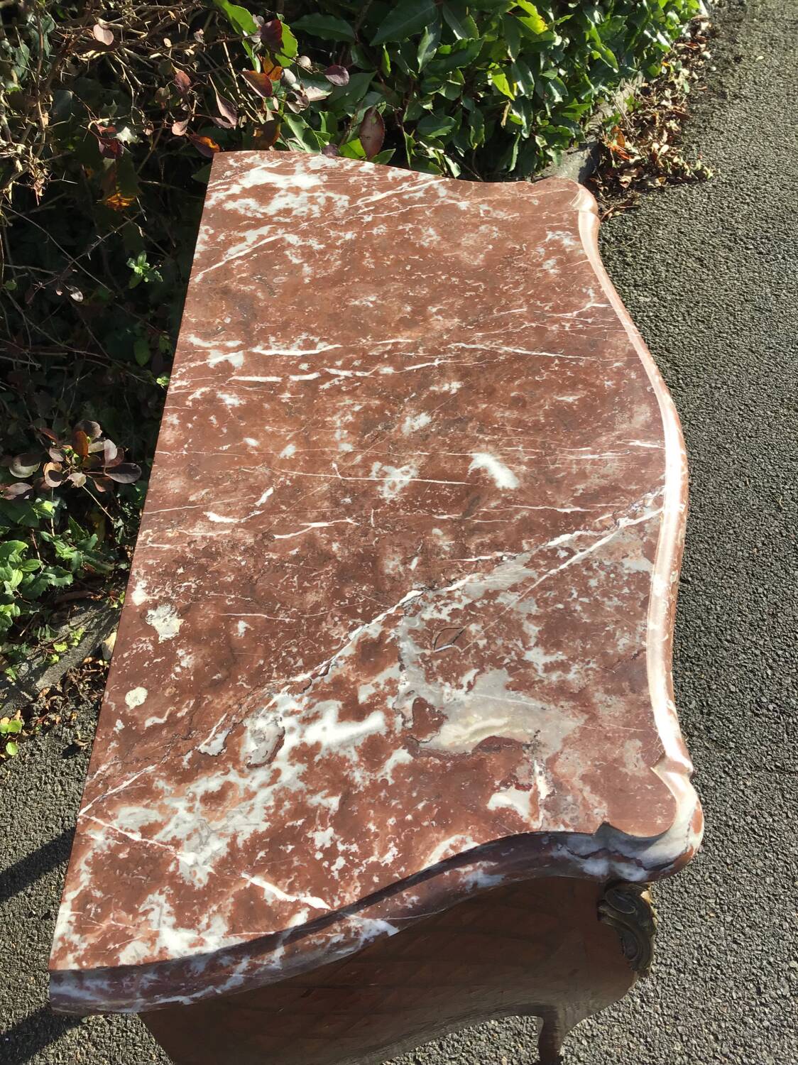 Small chest of drawers