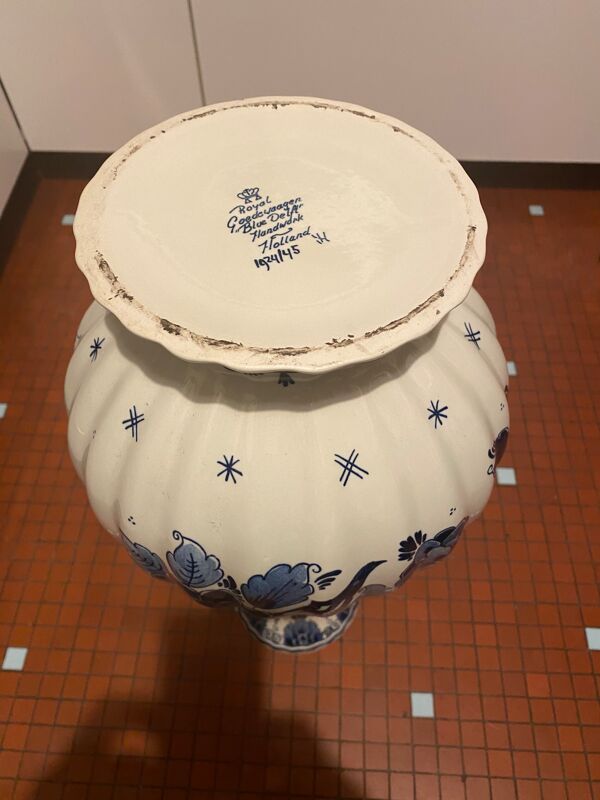 Vase Delft peint à la main
