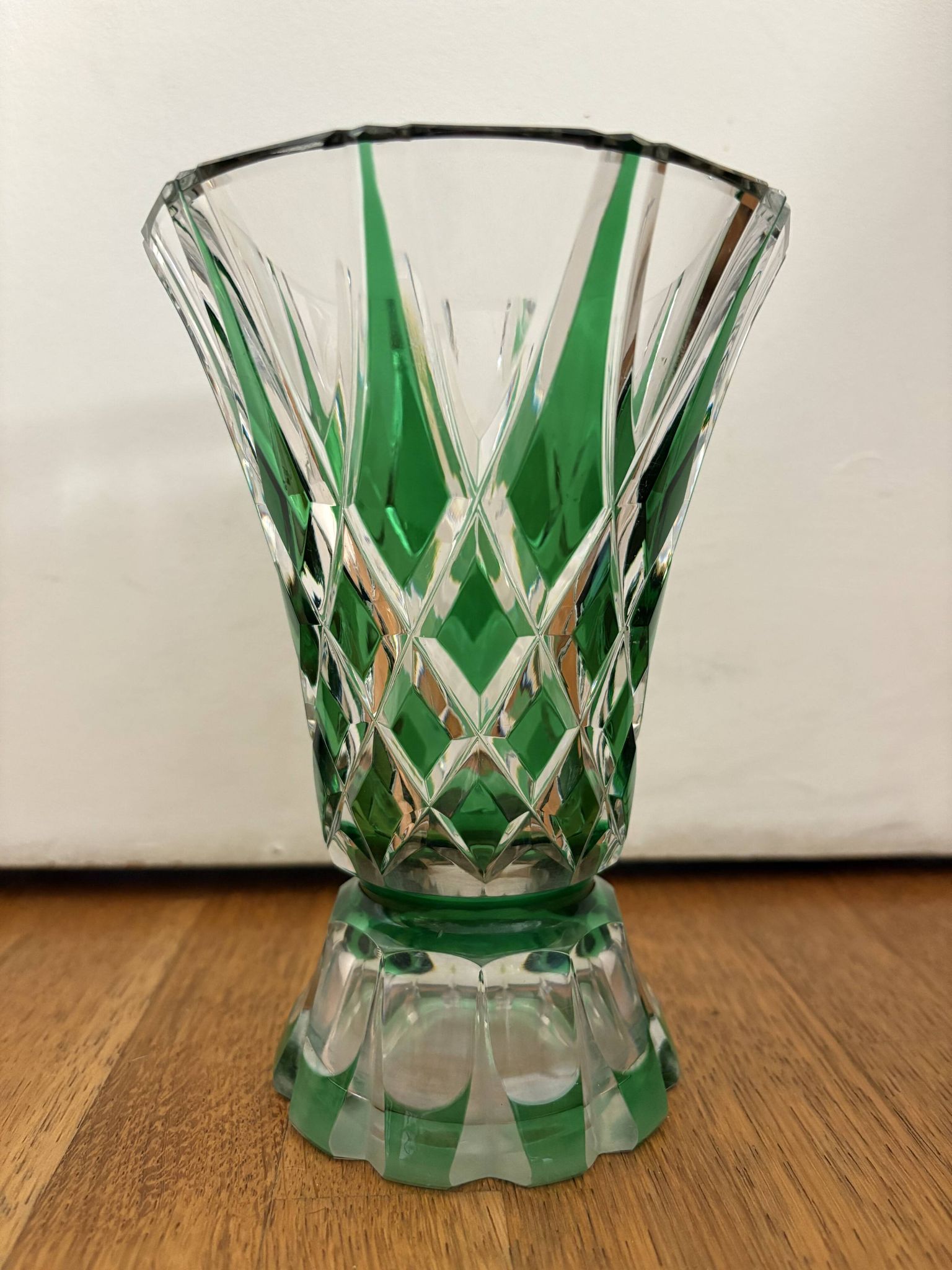 Flared crystal vase in green Saint-Louis France