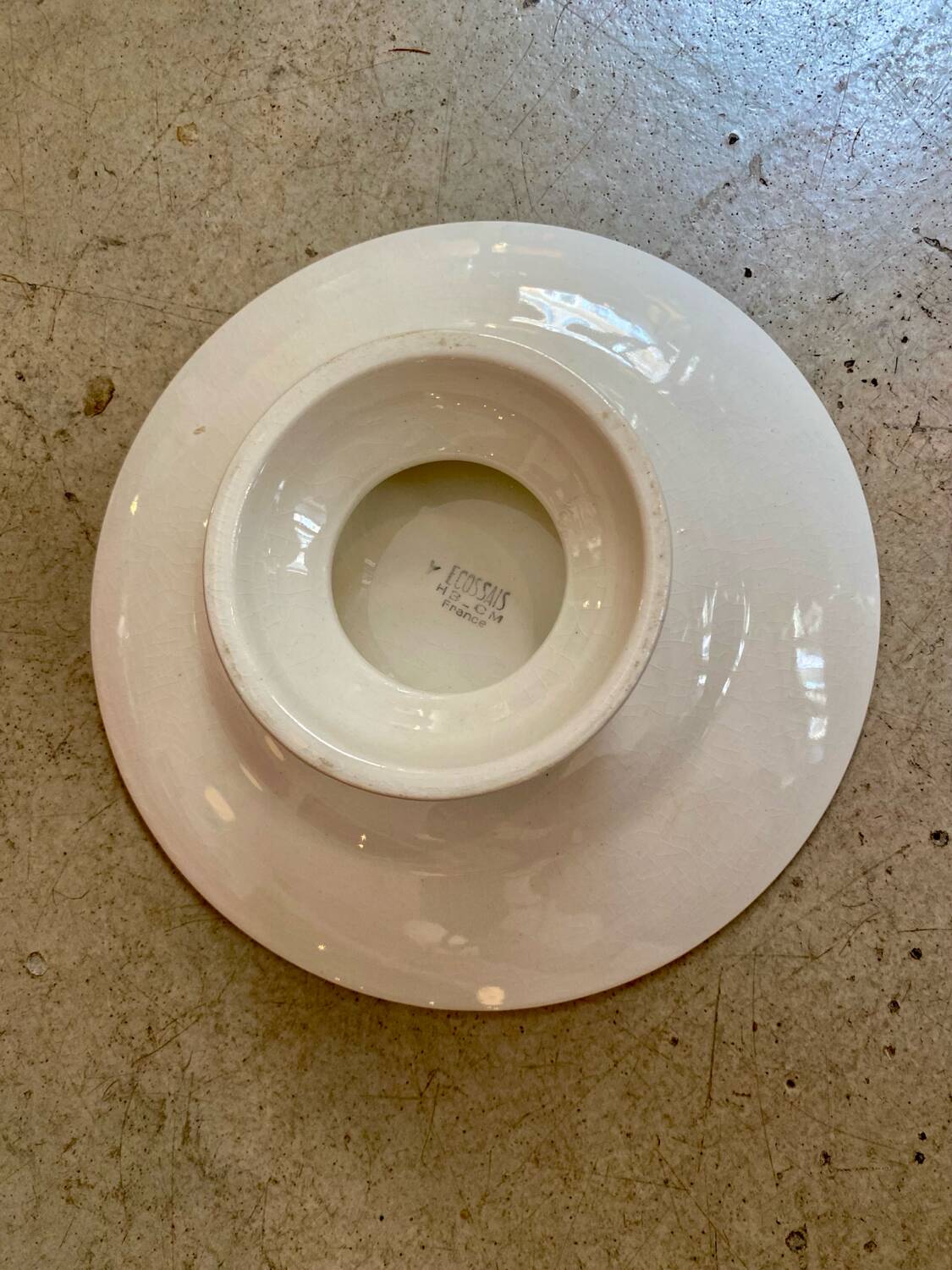 Ensemble de plats en porcelaine