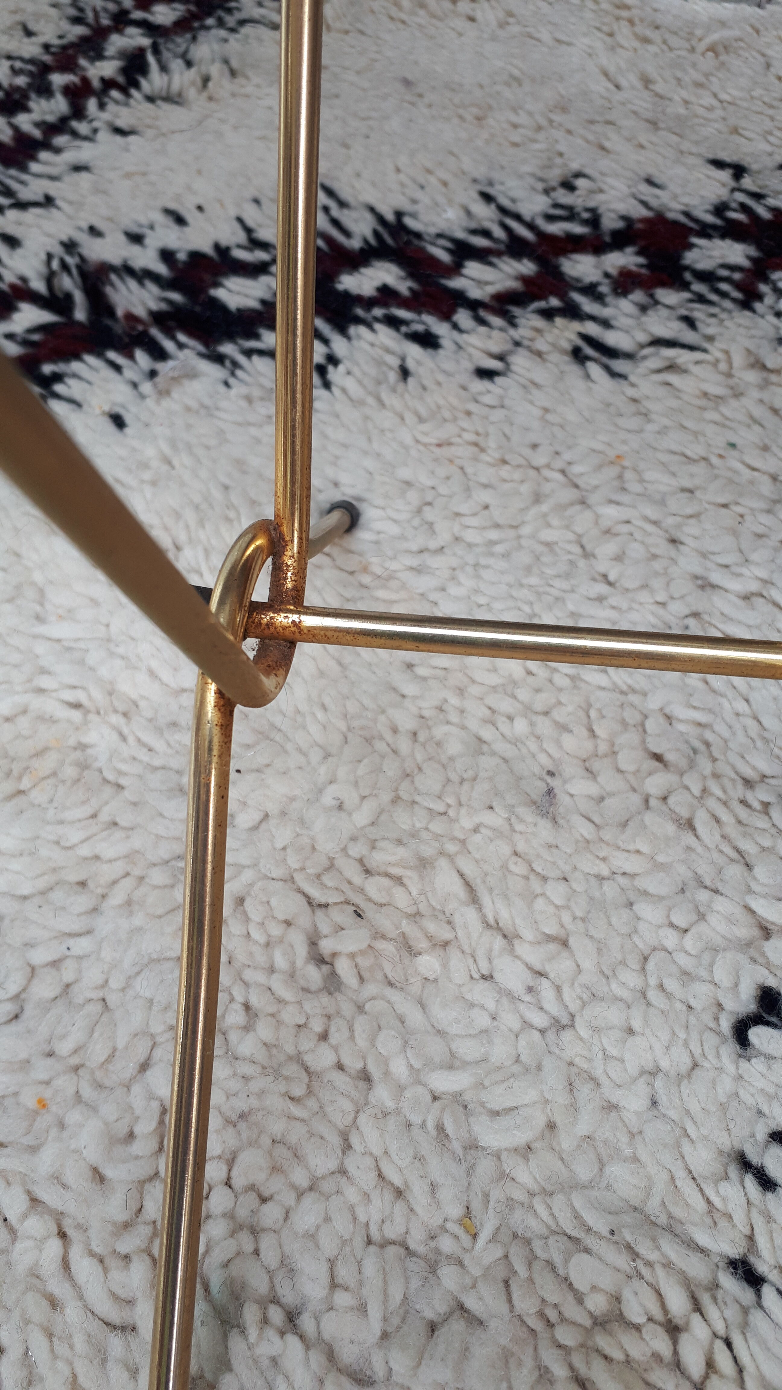 Floor lamp in gilded and opaline metal 50 years