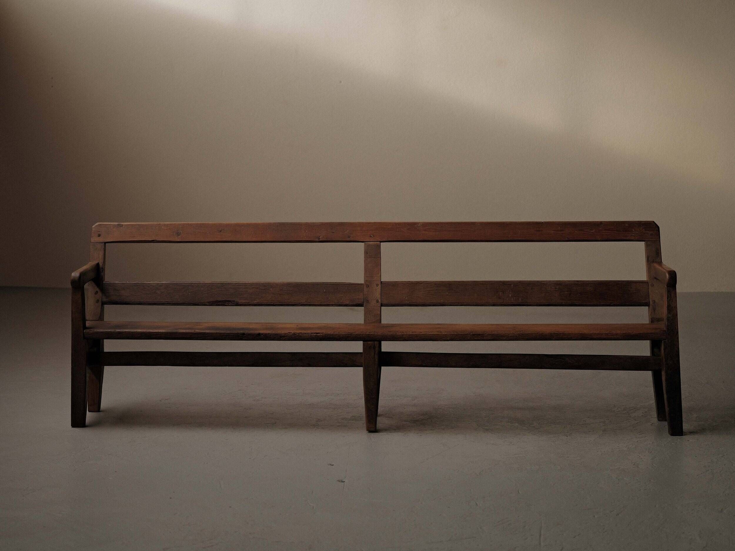 Large antique farmhouse bench in solid wood – Auvergne, around 1900