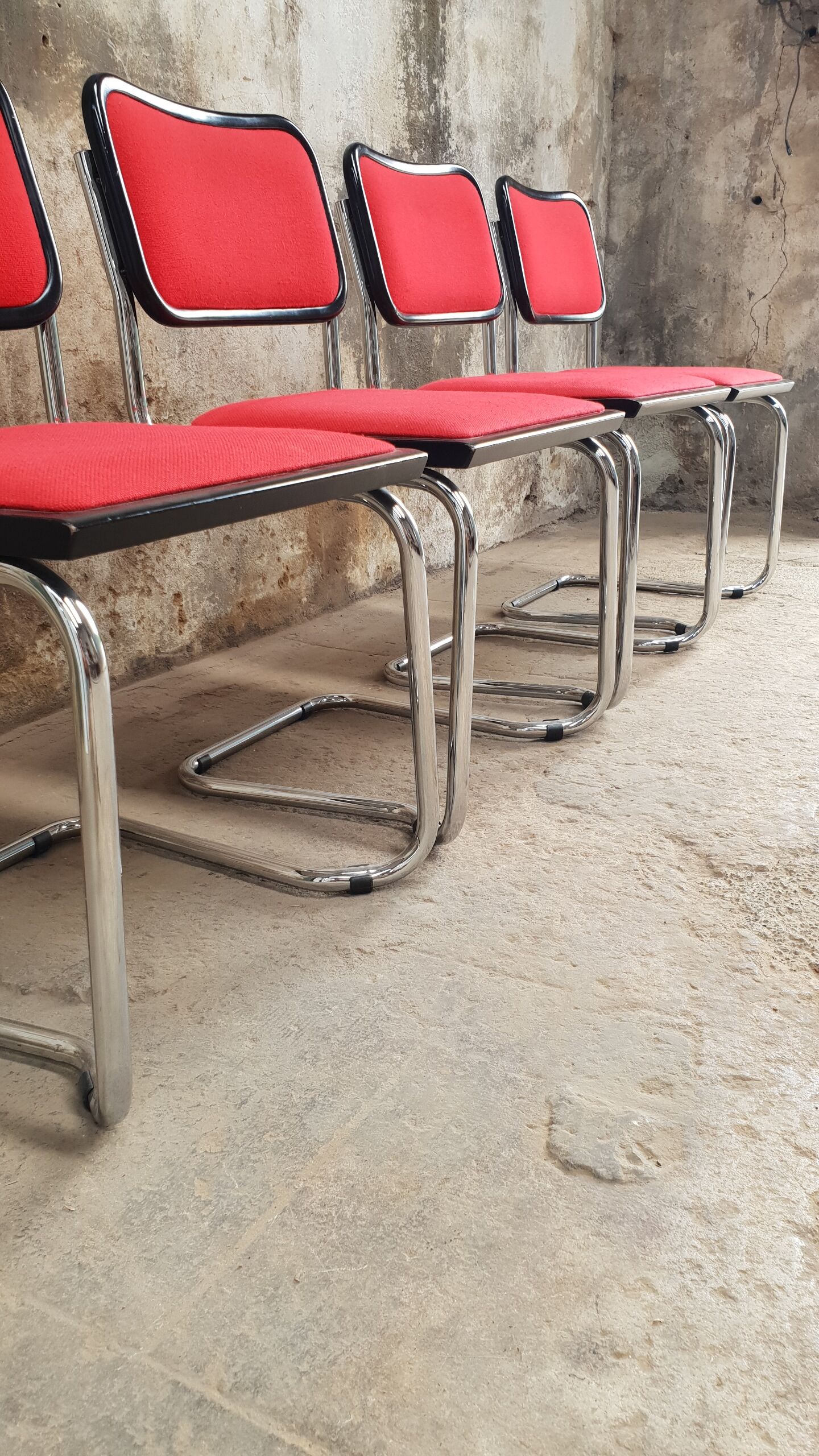 Chairs Marcel Breuer B 32