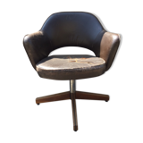 Executive armchair by Eero Saarinen for Knoll