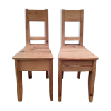 Paire de chaises en pin