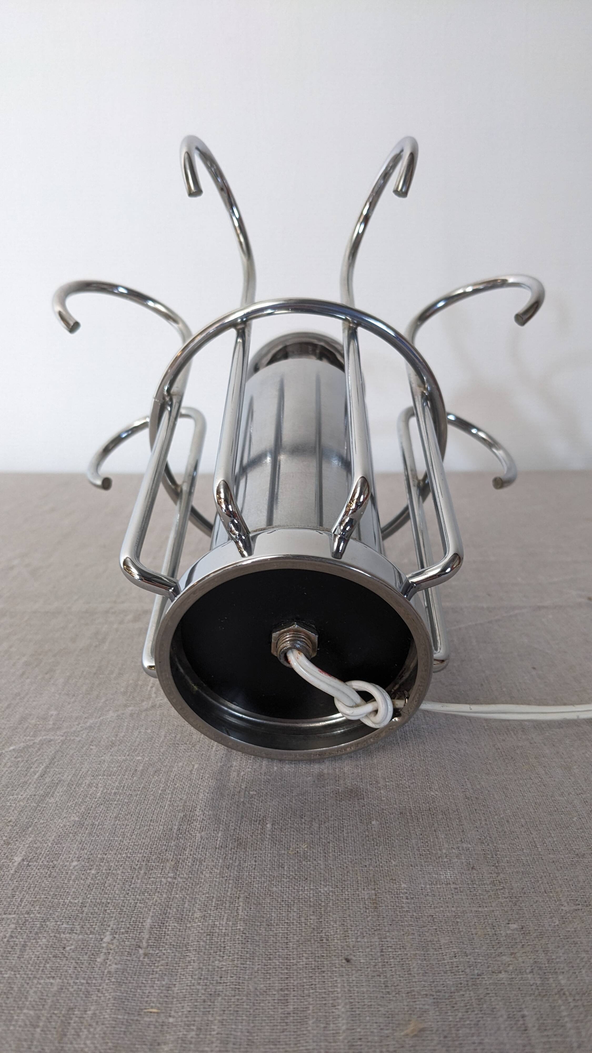 Modernist Space Age lamp in chrome metal from the 60s/70s