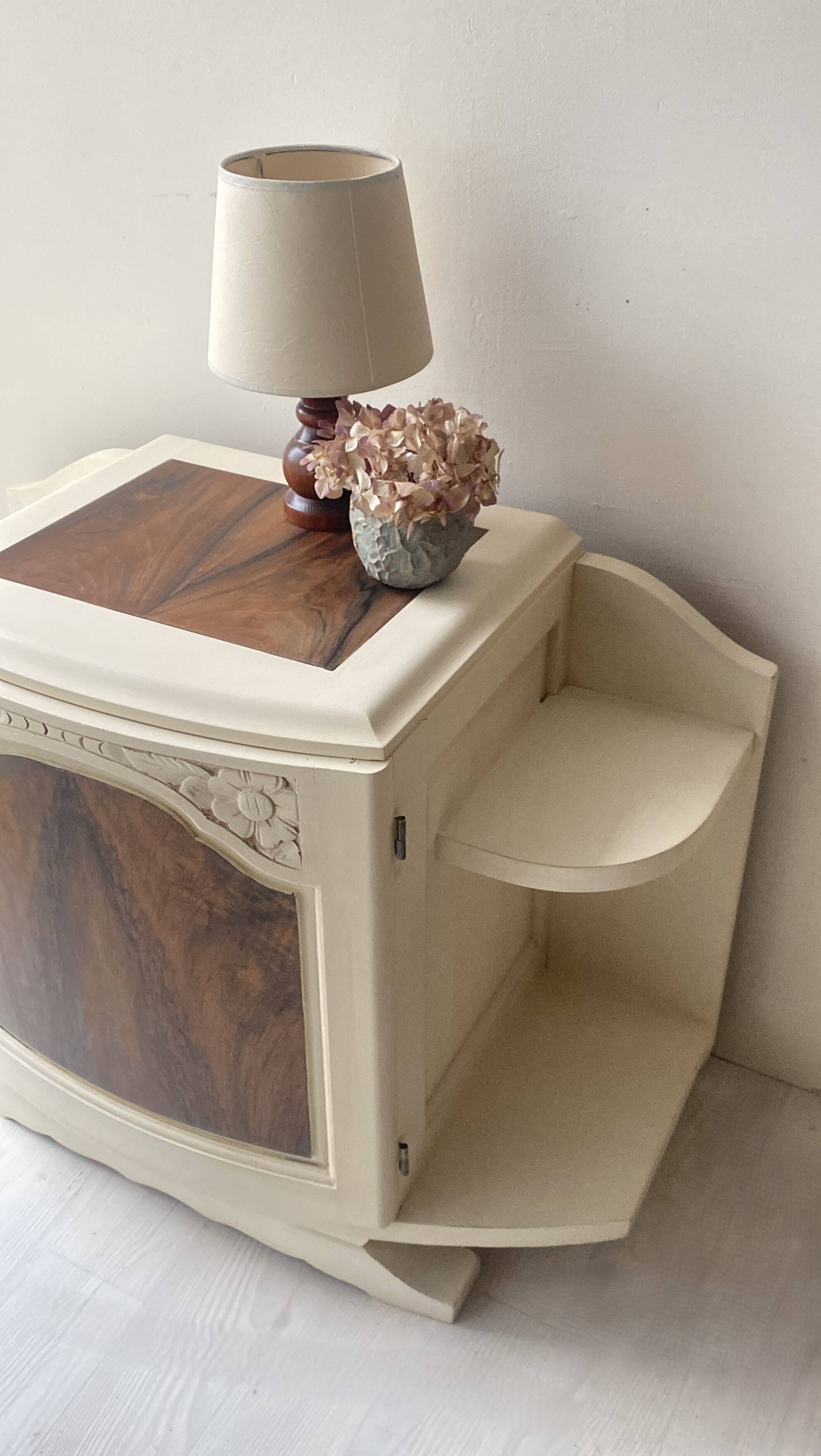Art Deco bedside table from the 1930s - Wood with inlaid top