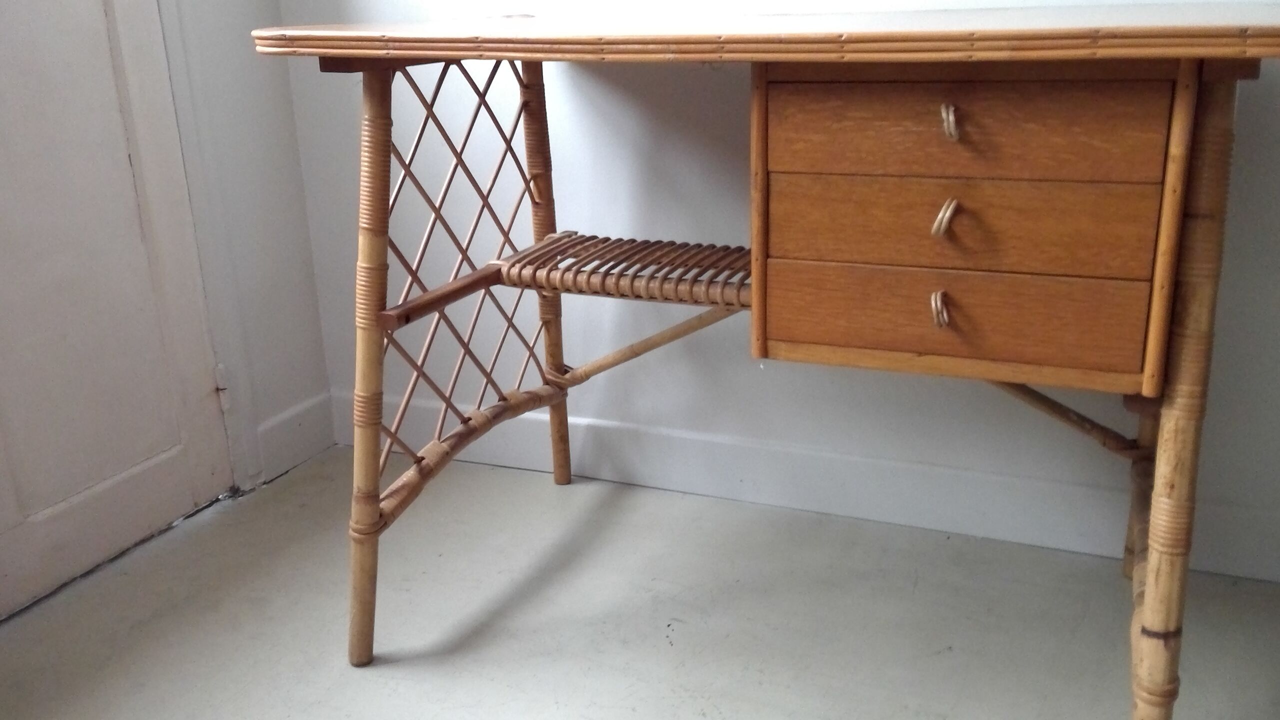 Bureau en rotin Sognot