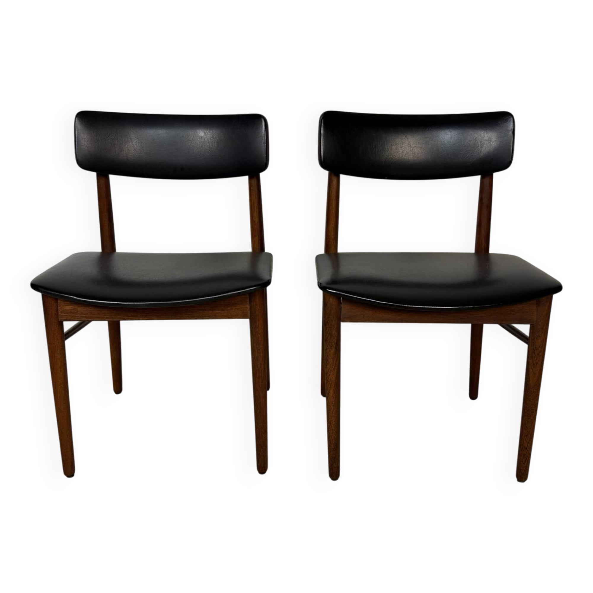 2 vintage Scandinavian chairs attributed to SAX – 1960s