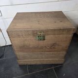 Solid oak safe from the Maubeuge central bank, box no. 475
