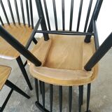 Set of 4 Scandinavian chairs with two-tone bars