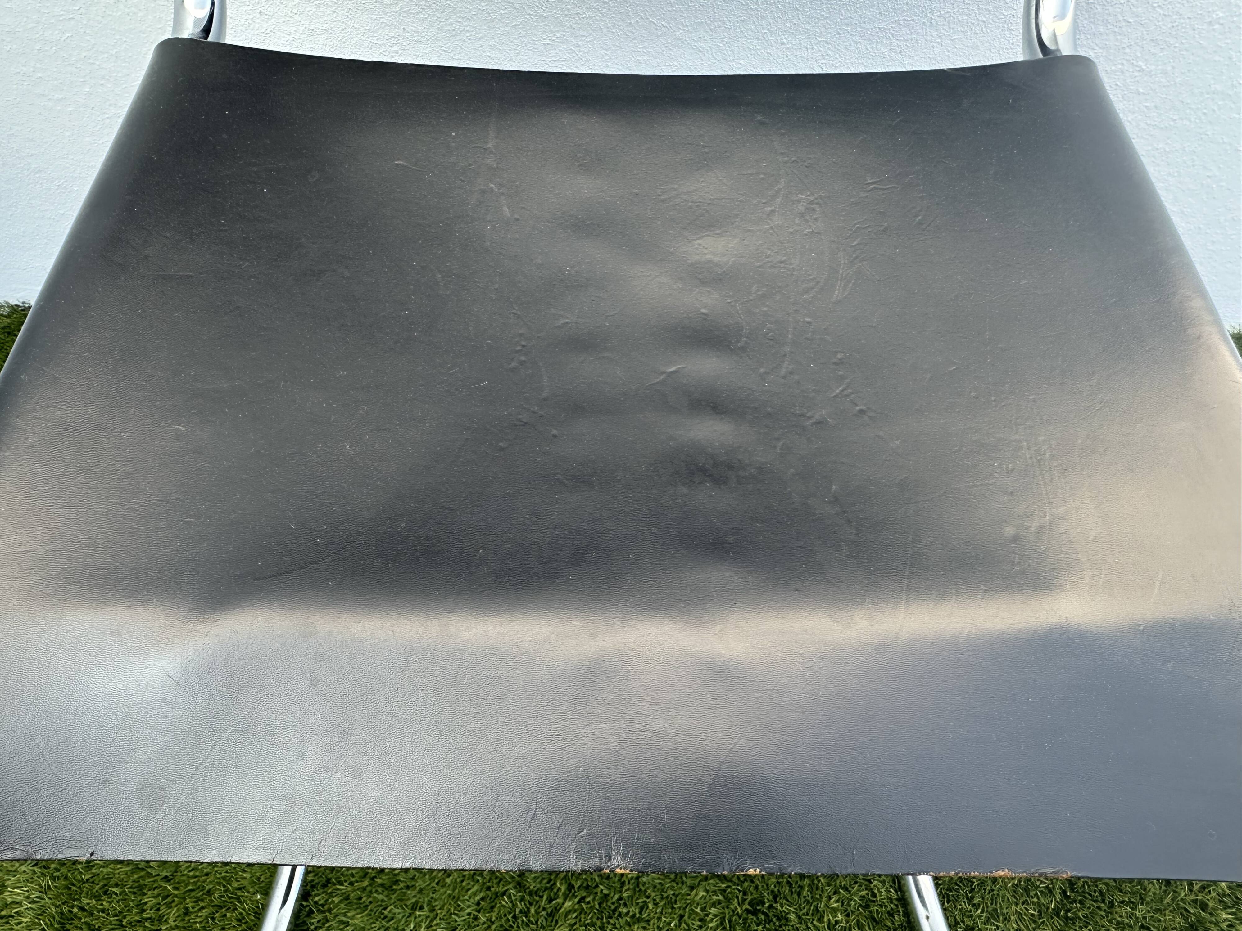 Pair of MR 10 chairs with Mies Van der Rohe laces, Knoll International