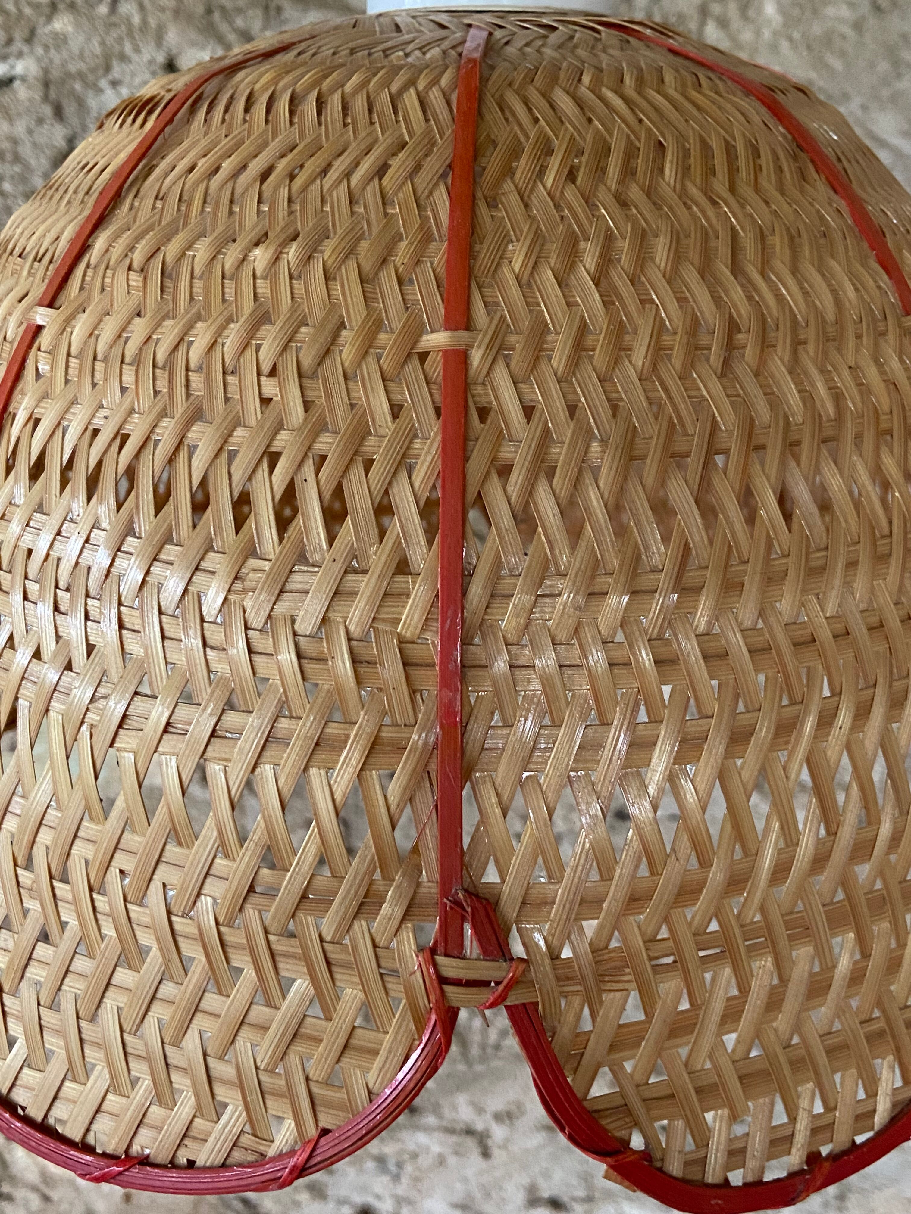 Paire de suspensions en rotin circa1970