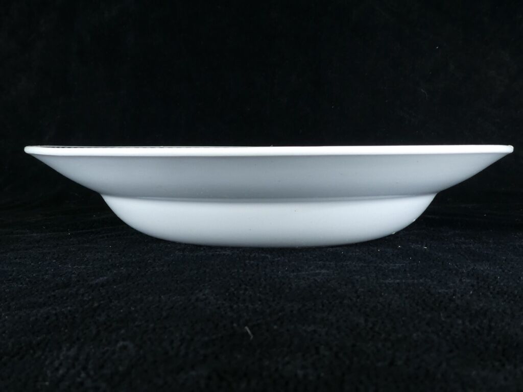 Round art deco faience dish of st amand no digoin