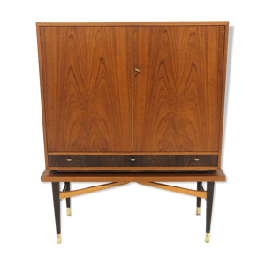 Armoire scandinave en