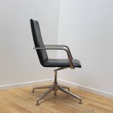 Arrows office chair