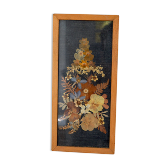 Frame dried flowers