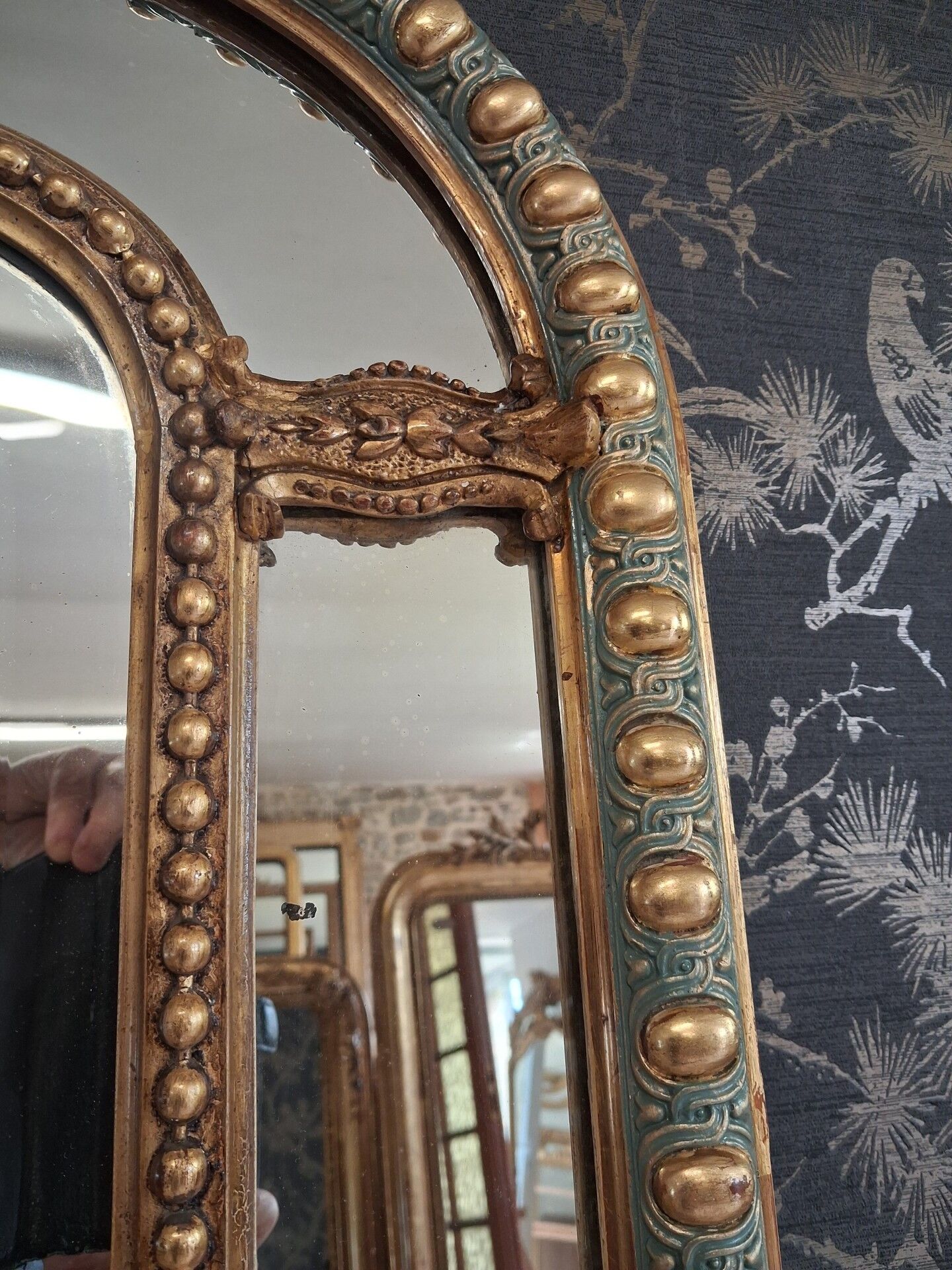 Mirror with shutters 144x83