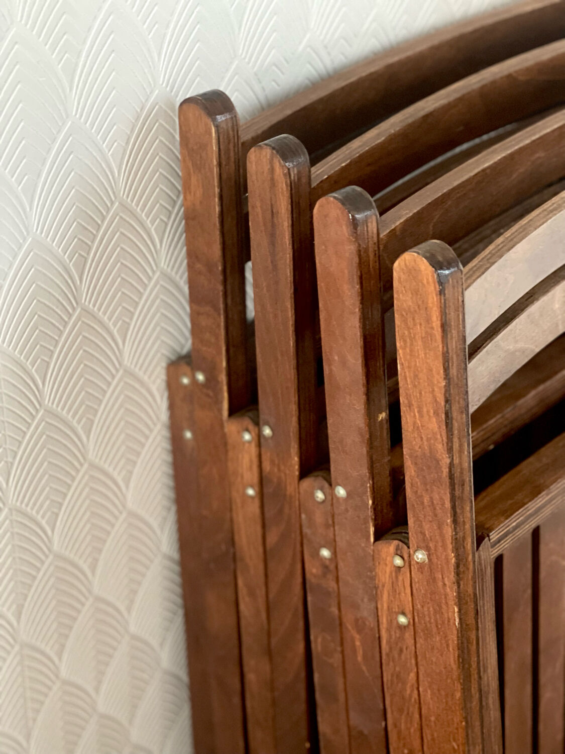 4 folding chairs 1960