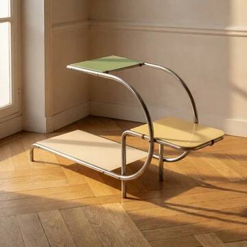 Stand de fleurs vintage par Emile Guyot, acier chromé Bauhaus avec verre coloré, milieu du 20e siècle, Tchécoslovaquie, 79 × 30 x 105 cm