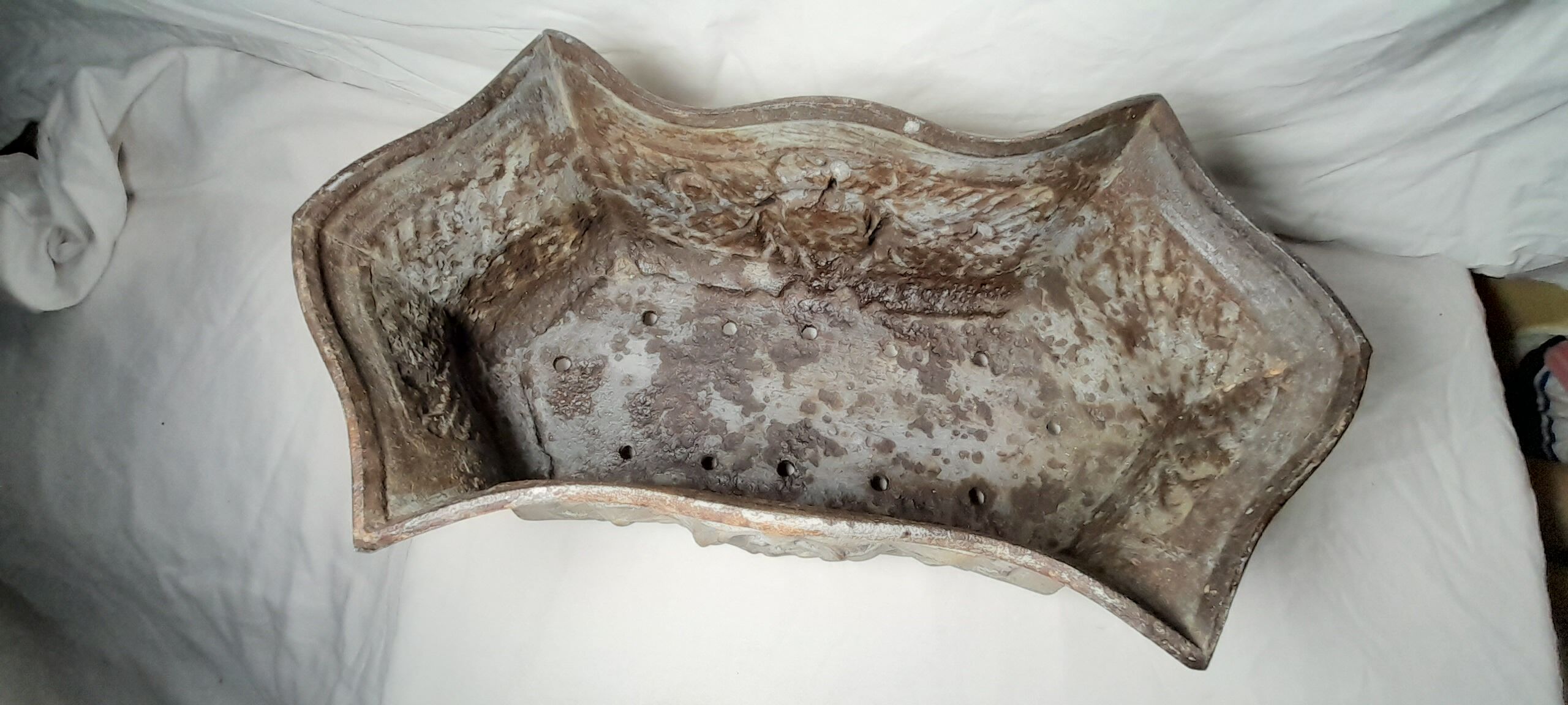 Old cast iron planter late nineteenth L 35 cm