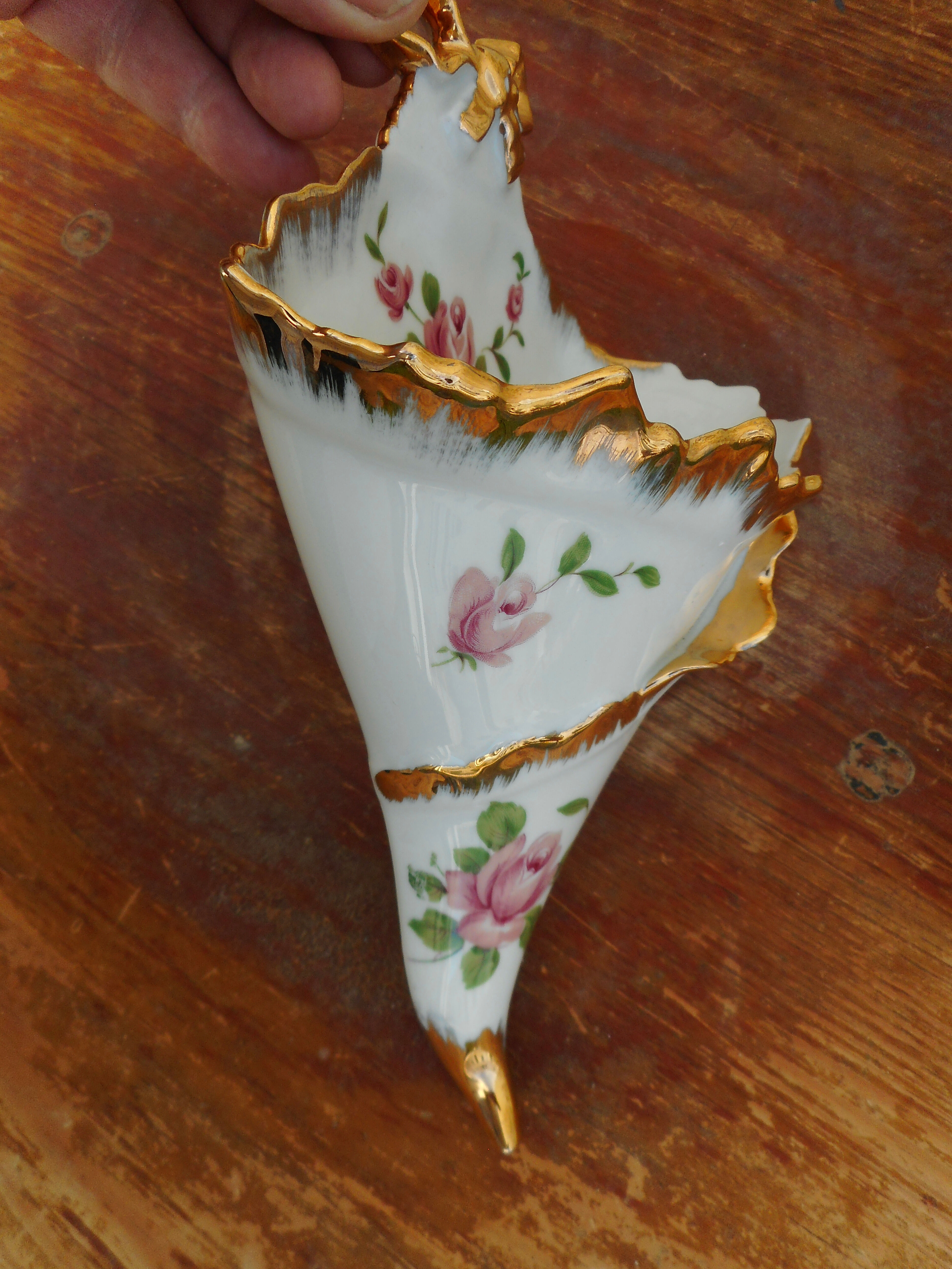 Limoges porcelain bouquet maker