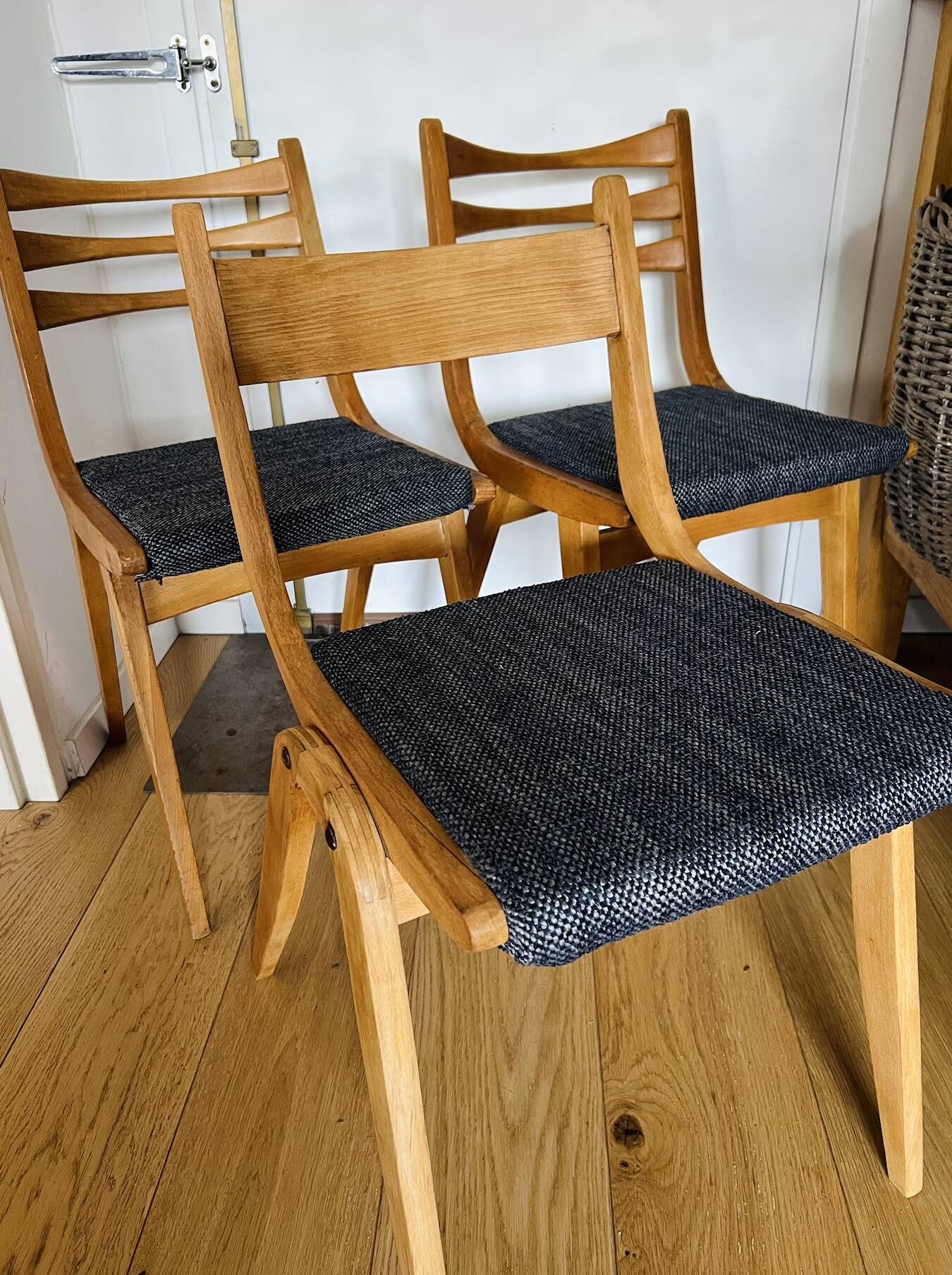 (Lot) 3 Compass Leg Chairs 1960s Scandinavian